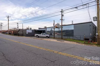 719 Old Lenoir Road, Hickory, NC 28601 - Photo 13