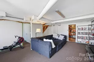 2973 Shady Ln, Charlotte, NC 28208 - Photo 25