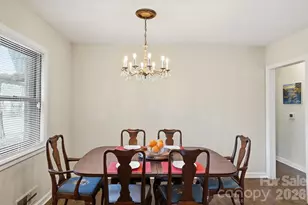 2973 Shady Ln, Charlotte, NC 28208 - Photo 13