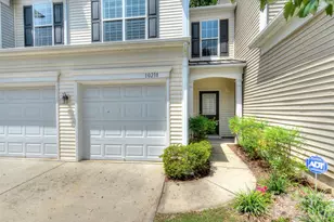 10218 Blakeney Preserve Dr, Charlotte, NC 28277 - Photo 17