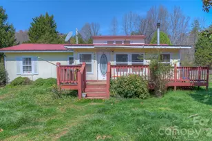 2927 Caney Creek Rd, Murphy, NC 28906 - Photo 1