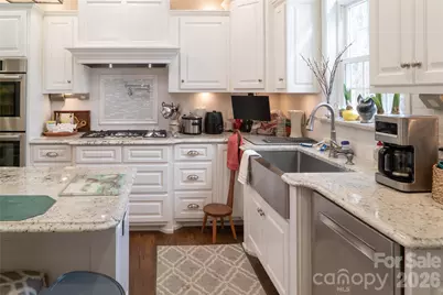 308 Beall Street NW, Lenoir, NC 28645 - Photo 9