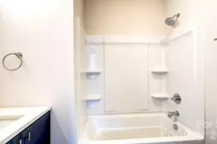 1308 Carolyn Dr, Charlotte, NC 28205 - Photo 25