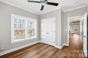 111 S Summit Ave, Charlotte, NC 28208 - Photo 31