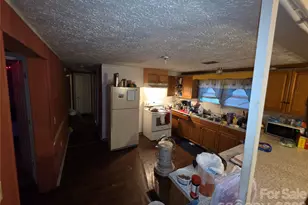 1054 Benjaman Dr, Greenville, NC 27834 - Photo 3