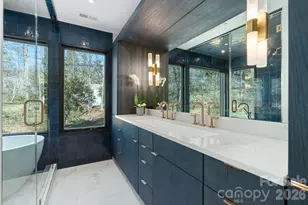 330 Windsor Rd, Asheville, NC 28804 - Photo 23