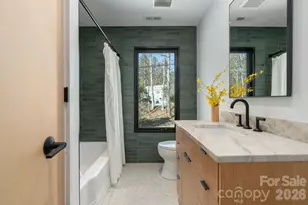 330 Windsor Rd, Asheville, NC 28804 - Photo 25