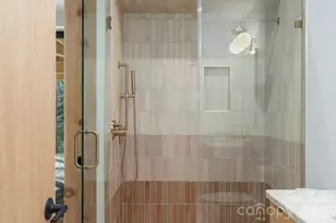 330 Windsor Rd, Asheville, NC 28804 - Photo 29