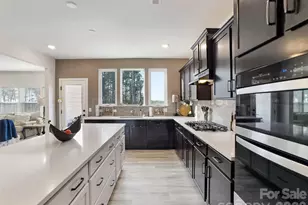 24089 Sailfish Dr, Lancaster, SC 29720 - Photo 11