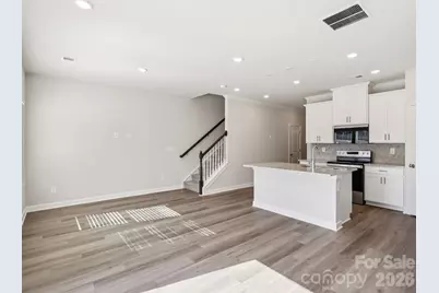 8132 Hidden Springs Trail, Charlotte, NC 28216 - Photo 3