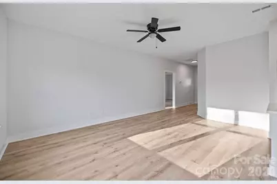 410 S Hill Street, Gastonia, NC 28052 - Photo 11