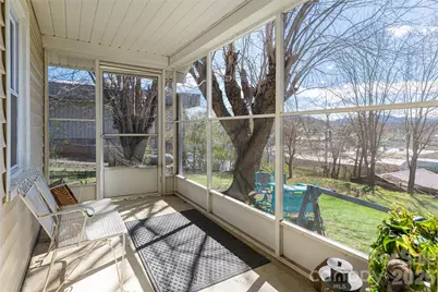 203 Pine Street, Candler, NC 28715 - Photo 5