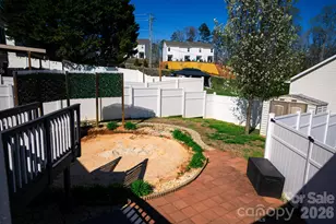 1009 Preston Dr, Lowell, NC 28098 - Photo 7