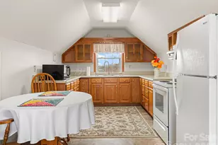 727 Jenkins Valley Rd, Alexander, NC 28701 - Photo 35