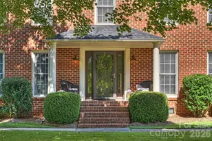 6344 Dovefield Rd, Charlotte, NC 28277 - Photo 3