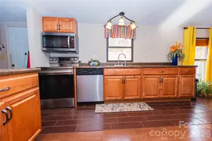 839 Hidden View Loop, Marion, NC 28752 - Photo 23