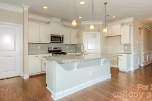 635 River Btm Rd, Fletcher, NC 28732 - Photo 7