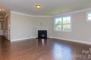 635 River Btm Rd, Fletcher, NC 28732 - Photo 11