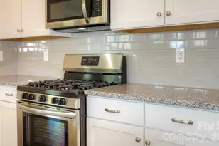 635 River Btm Rd, Fletcher, NC 28732 - Photo 5