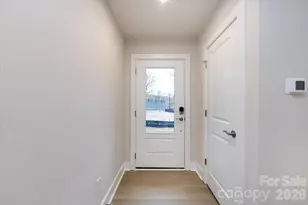 6012 Pivot Ct, Charlotte, NC 28205 - Photo 3