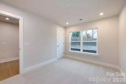 6012 Pivot Court, Charlotte, NC 28205 - Photo 7