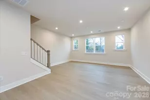 6012 Pivot Ct, Charlotte, NC 28205 - Photo 11