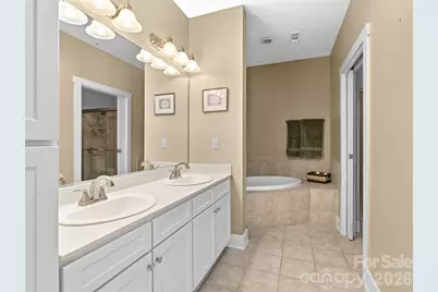 9 Kenilworth Knoll #420, Asheville, NC 28805 - Photo 15