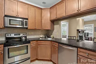 9 Kenilworth Knoll, Asheville, NC 28805 - Photo 9