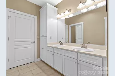 9 Kenilworth Knoll #420, Asheville, NC 28805 - Photo 19