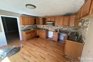 1523 Buck Ford Rd, Shelby, NC 28152 - Photo 5