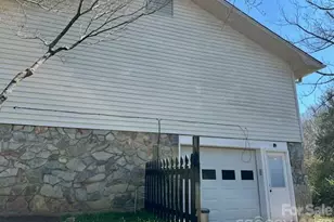 1523 Buck Ford Rd, Shelby, NC 28152 - Photo 3