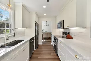 8817 Gelligum Dr, Charlotte, NC 28277 - Photo 3