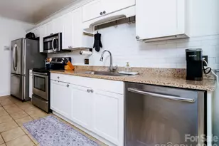 118 N Laurel Ave, Charlotte, NC 28207 - Photo 11