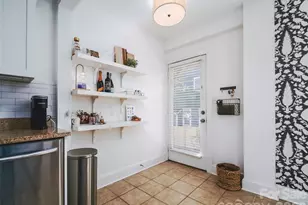 118 N Laurel Ave, Charlotte, NC 28207 - Photo 13