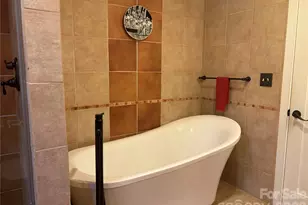 126 Ridgeview Rd, Spruce Pine, NC 28777 - Photo 21