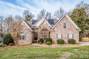 124 Cedar Woods Dr, Mooresville, NC 28117 - Photo 1