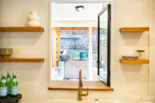 28 Westover Dr, Asheville, NC 28801 - Photo 11