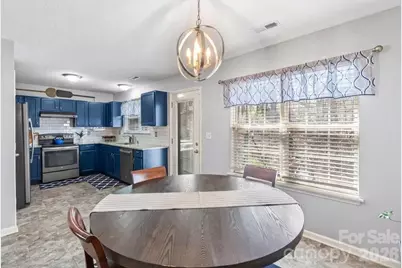 8636 Warwick Crest Lane, Charlotte, NC 28215 - Photo 13