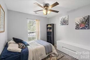 8636 Warwick Crest Ln, Charlotte, NC 28215 - Photo 27