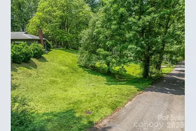 99999 W Skyland Circle #2-3, Asheville, NC 28804 - Photo 7