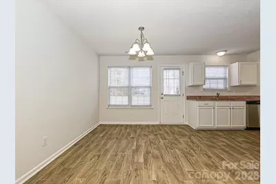 2824 Fairstone Avenue, Charlotte, NC 28269 - Photo 7