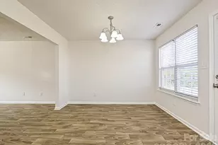 2824 Fairstone Ave, Charlotte, NC 28269 - Photo 15