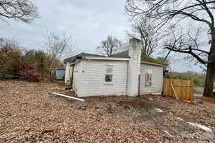 624 N Center St, Spartanburg, SC 29301 - Photo 17