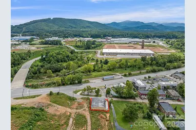 39 Brookside Circle, Candler, NC 28715 - Photo 5