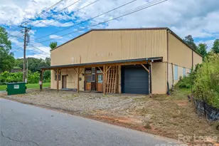 39 Brookside Cir, Candler, NC 28715 - Photo 1