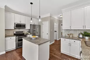 10901 Megwood Dr, Charlotte, NC 28277 - Photo 13