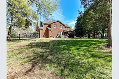 10901 Megwood Drive, Charlotte, NC 28277 - Photo 39