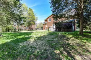 10901 Megwood Dr, Charlotte, NC 28277 - Photo 41