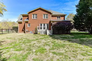 10901 Megwood Dr, Charlotte, NC 28277 - Photo 43