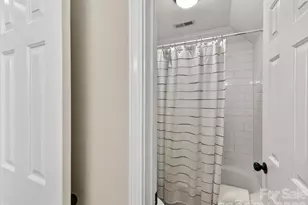 10901 Megwood Dr, Charlotte, NC 28277 - Photo 29